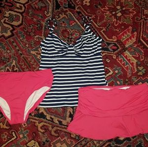 Lands End navy stripe tankini 8 with swim skirt